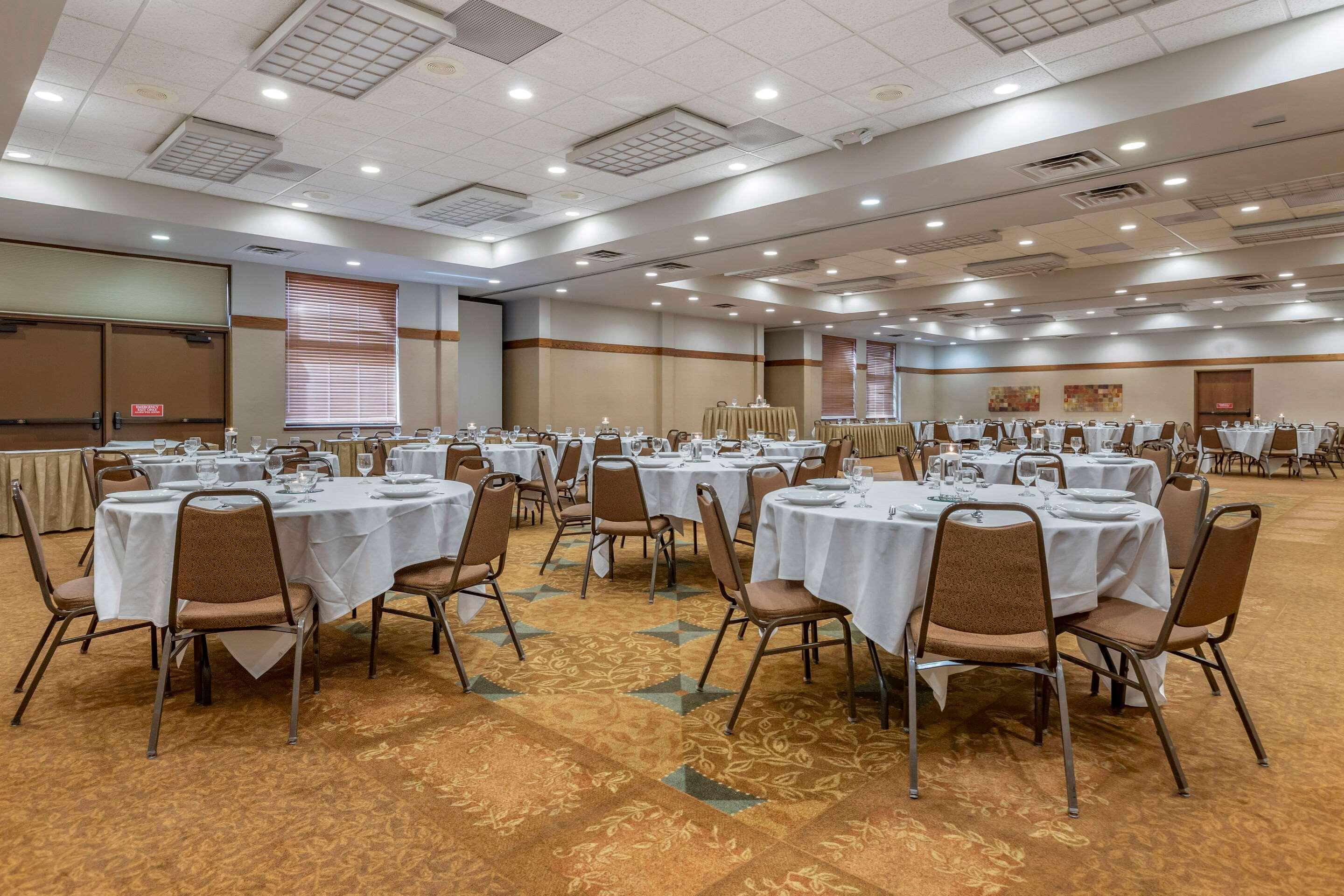 Comfort Inn Okemos - East Lansing Exterior photo