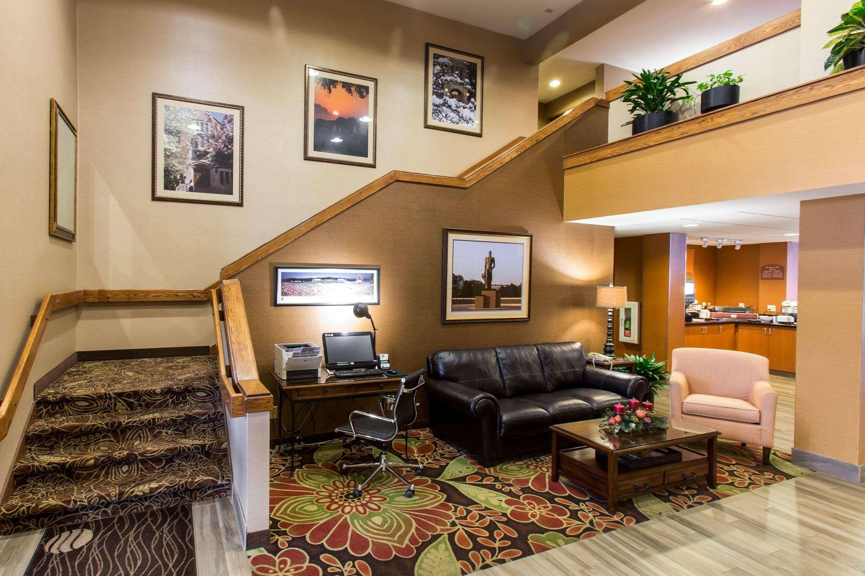 Comfort Inn Okemos - East Lansing Exterior photo